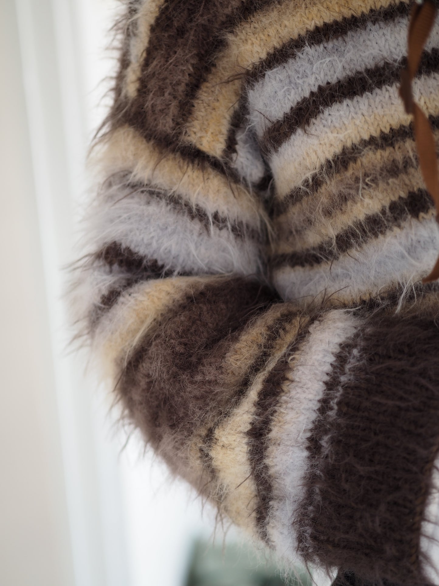 Fuzzy Mista Sweater - Oppskrift