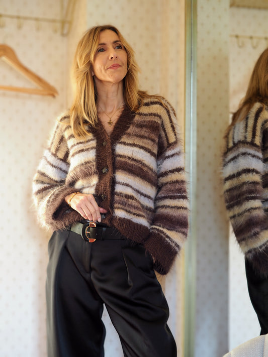 Fuzzy Mista Cardigan - Oppskrift